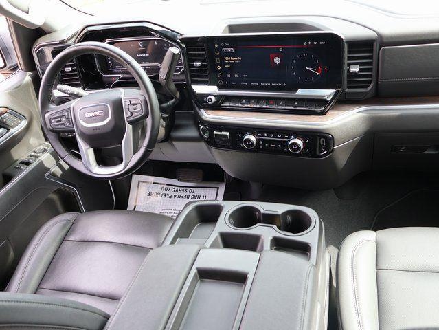 used 2025 GMC Sierra 1500 car, priced at $41,500