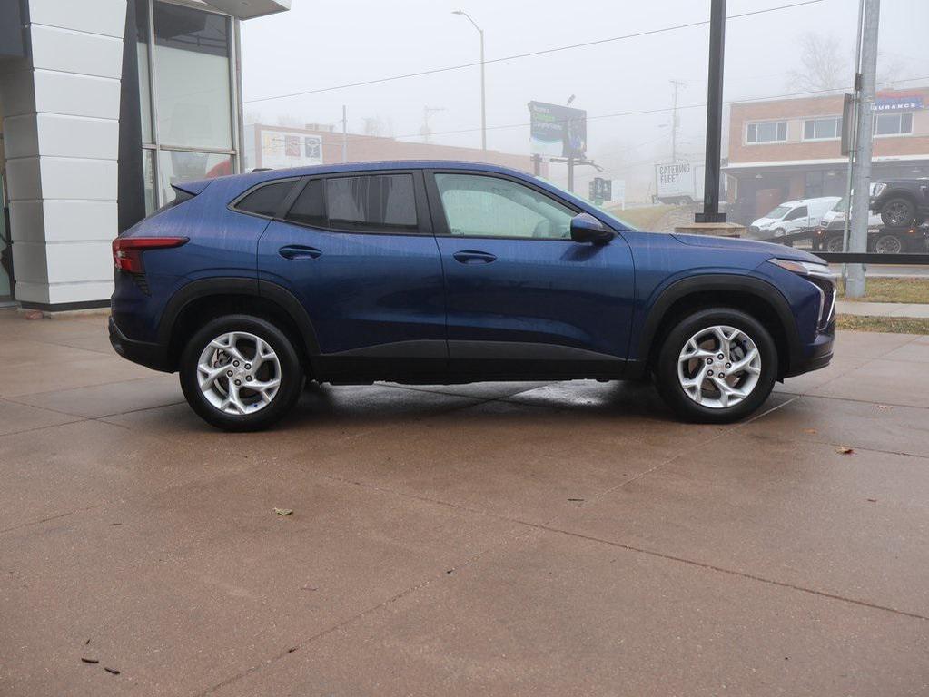 used 2024 Chevrolet Trax car, priced at $22,800