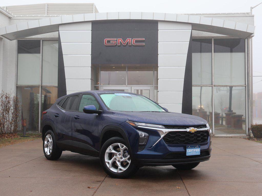 used 2024 Chevrolet Trax car, priced at $18,500