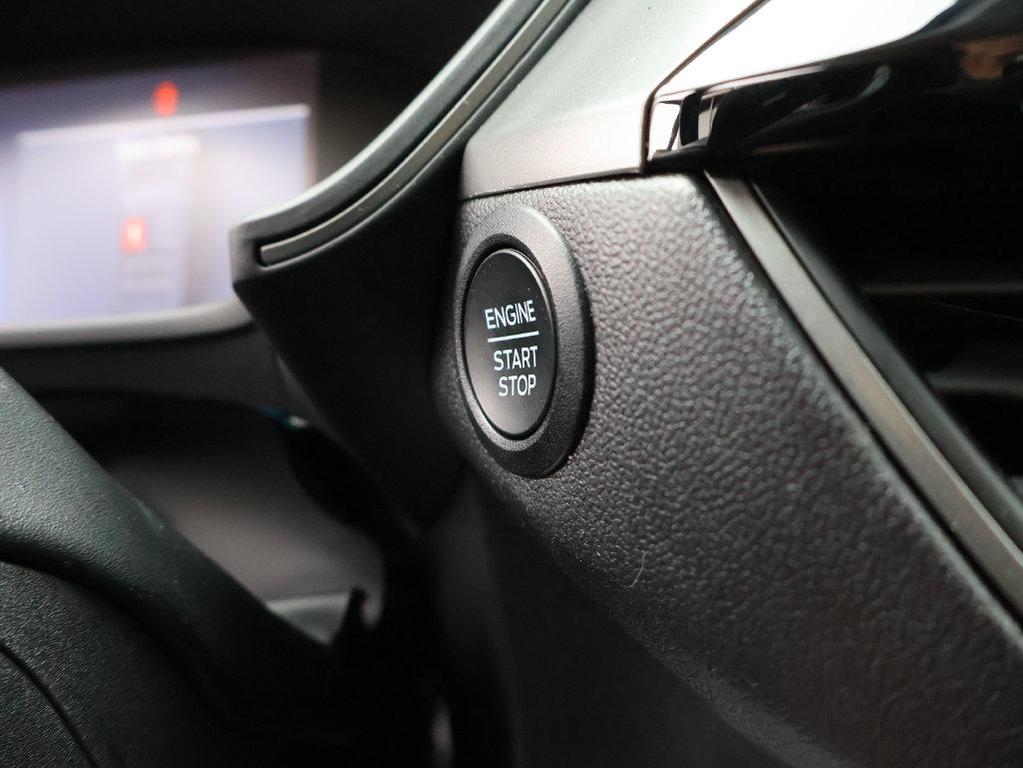 used 2025 Ford Escape car, priced at $22,600