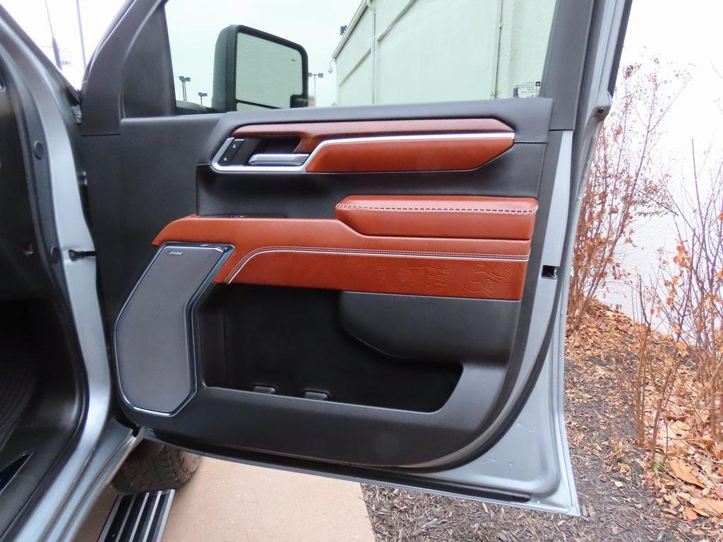 used 2024 GMC Sierra 2500 car, priced at $79,500