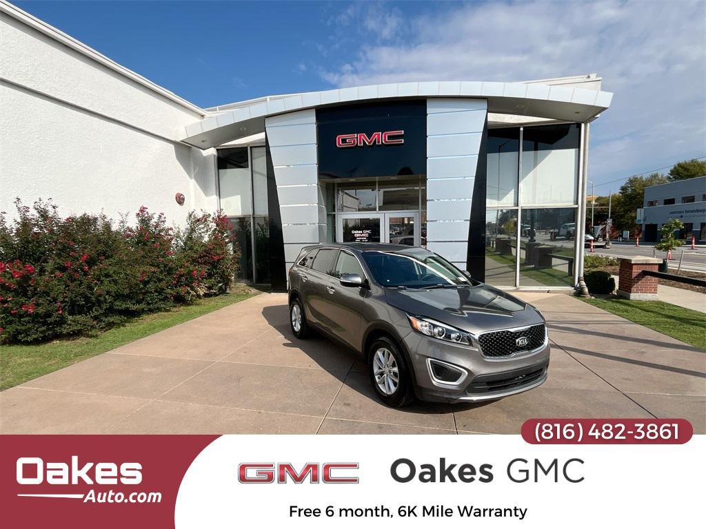 used 2018 Kia Sorento car, priced at $13,500