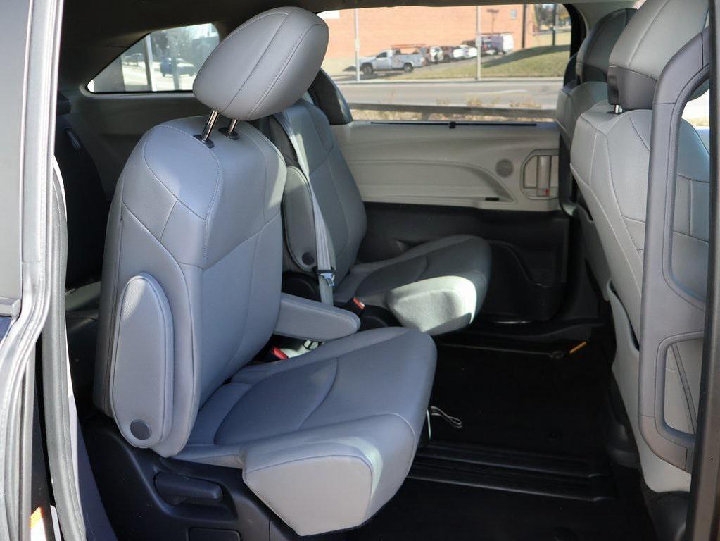 used 2024 Toyota Sienna car, priced at $34,500