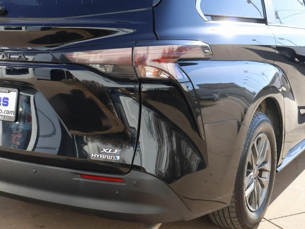 used 2024 Toyota Sienna car, priced at $34,500