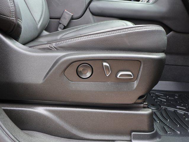 used 2022 GMC Yukon XL car, priced at $47,120