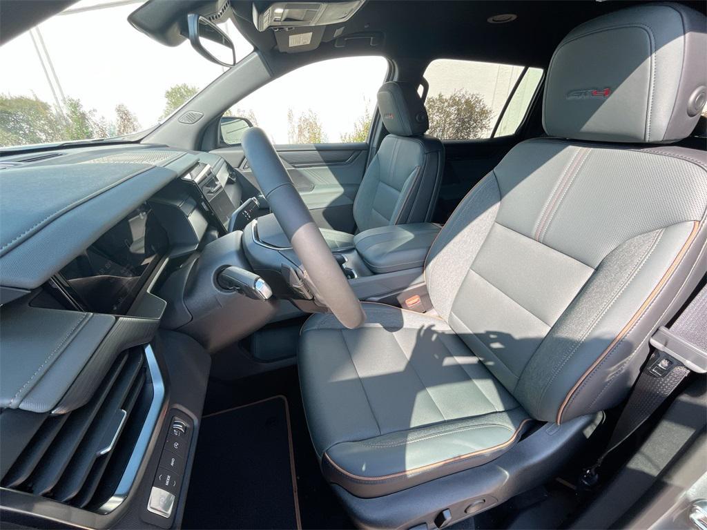 new 2025 GMC Acadia car, priced at $45,890