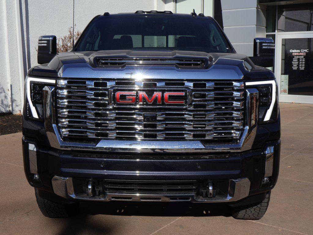 new 2026 GMC Sierra 2500 car, priced at $80,317