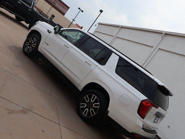 used 2023 GMC Yukon XL car, priced at $41,620