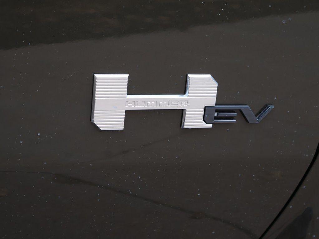 new 2026 GMC HUMMER EV SUV car, priced at $89,748