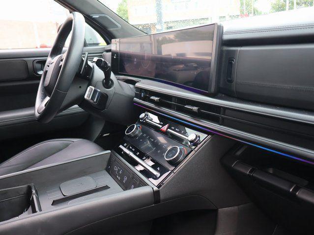 used 2024 Hyundai Santa Fe car, priced at $36,220