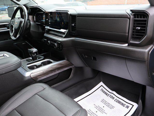used 2022 Chevrolet Silverado 1500 car, priced at $38,100