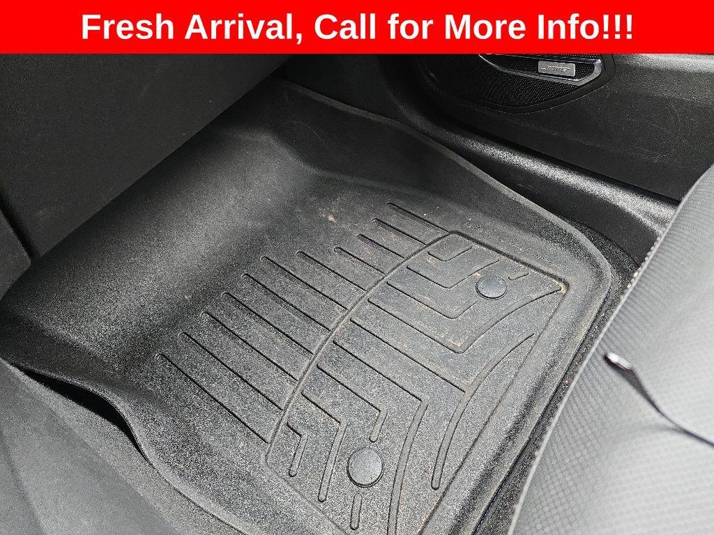 used 2023 Buick Envision car, priced at $31,000