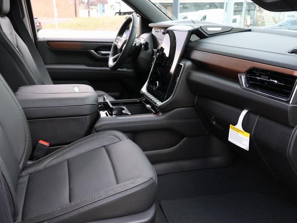 new 2026 GMC Yukon XL car, priced at $95,351