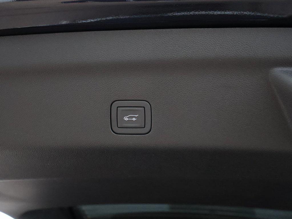 new 2026 GMC Yukon XL car, priced at $95,351