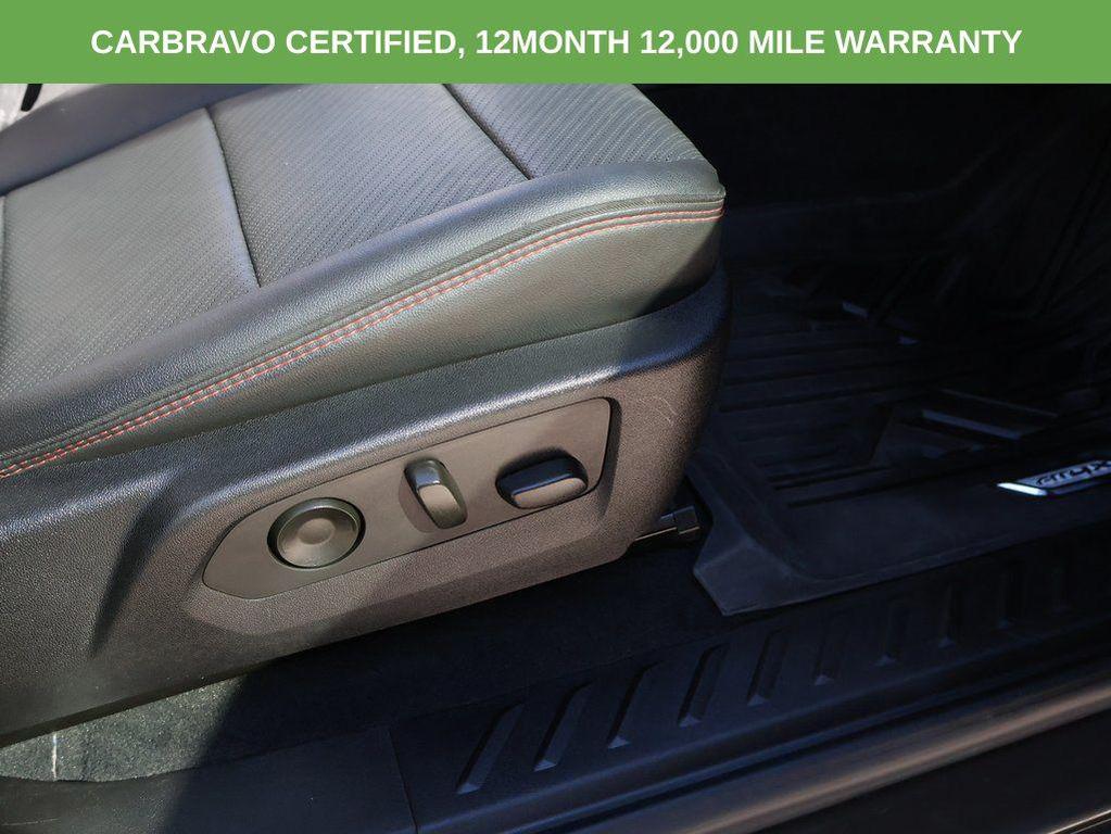 used 2023 GMC Canyon car, priced at $40,000