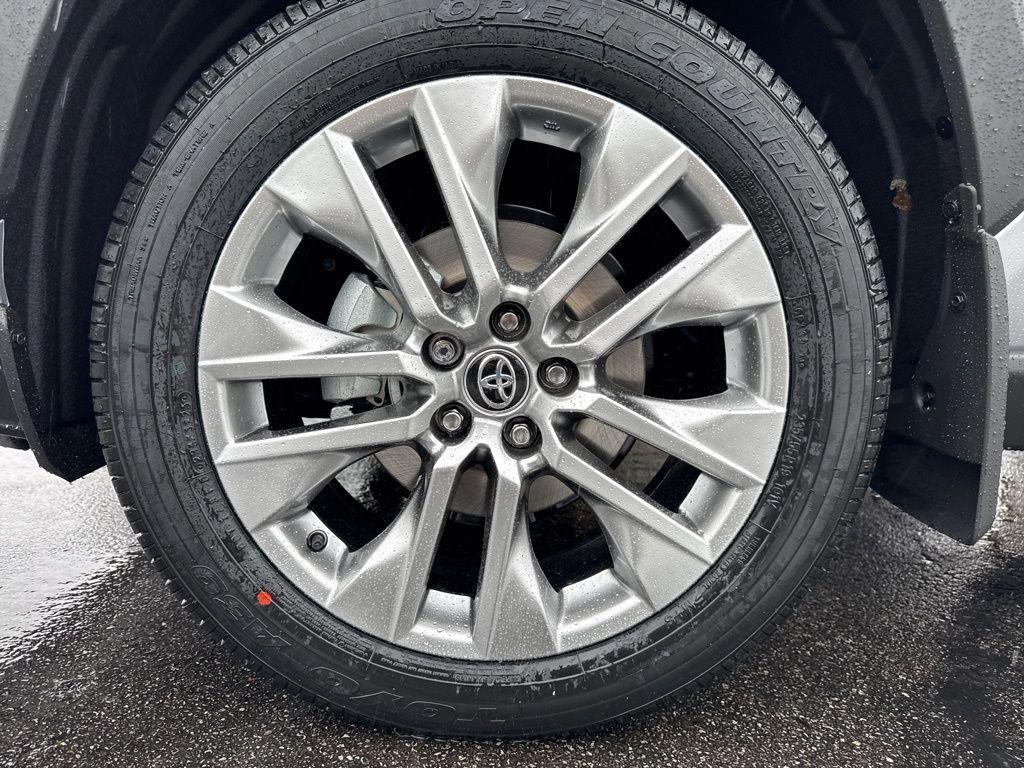 new 2025 Toyota RAV4 car, priced at $39,812