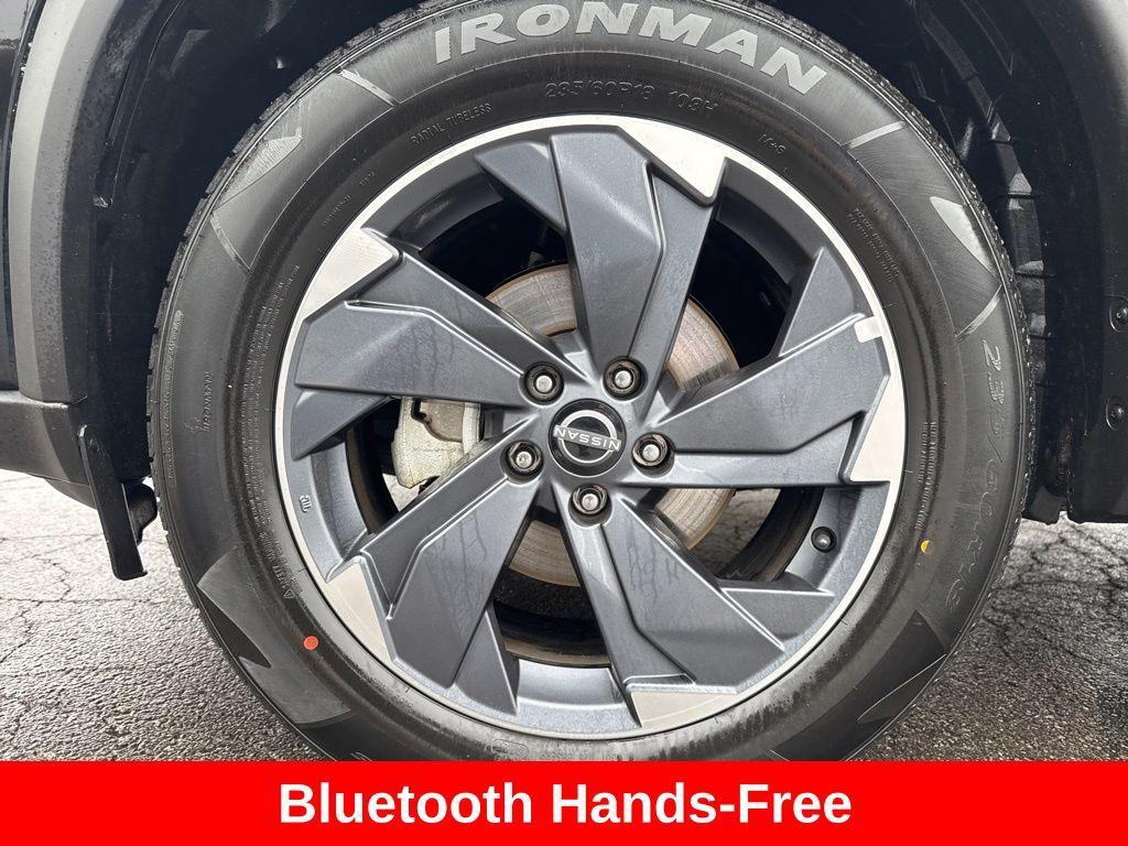 used 2025 Nissan Rogue car, priced at $25,501