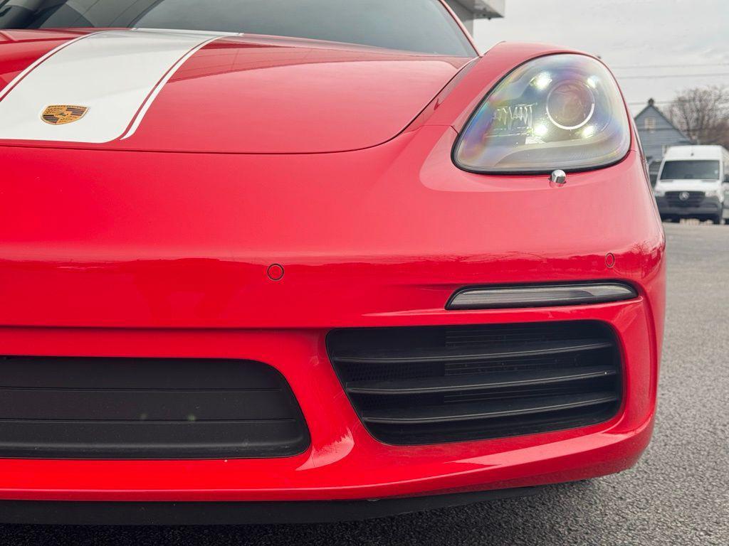 used 2021 Porsche 718 Cayman car, priced at $60,582
