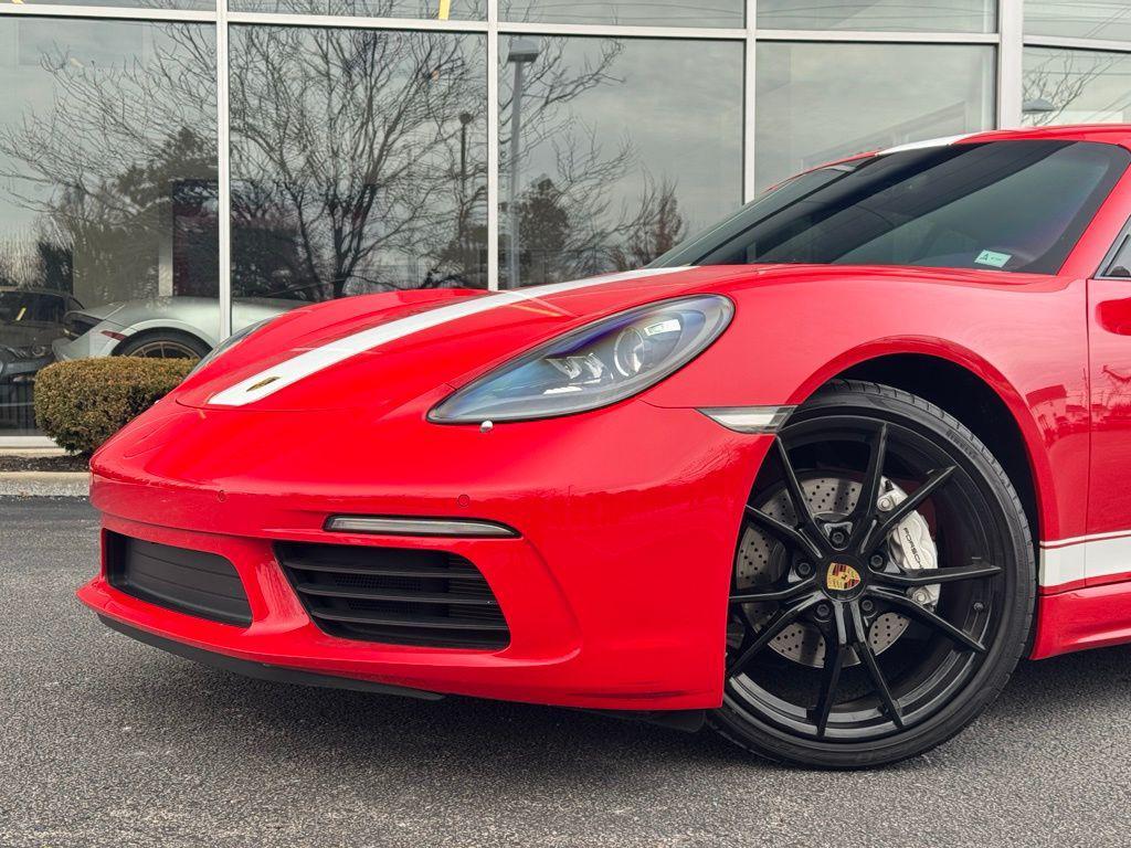 used 2021 Porsche 718 Cayman car, priced at $60,582