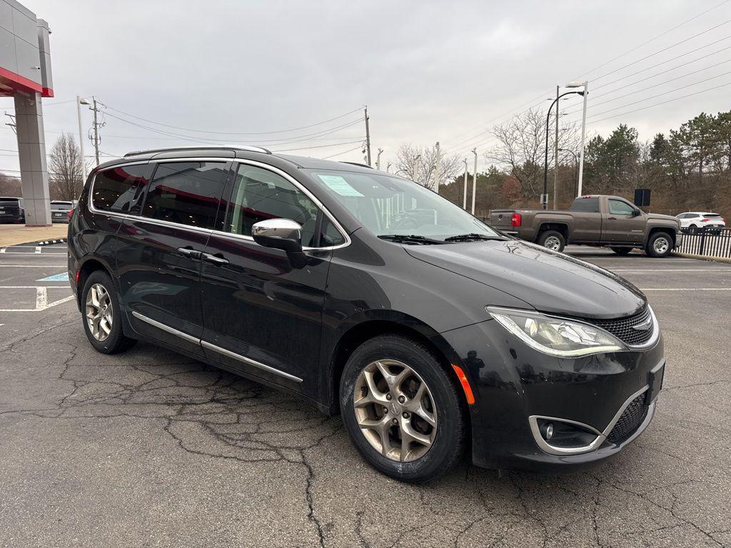 used 2020 Chrysler Pacifica car, priced at $17,998