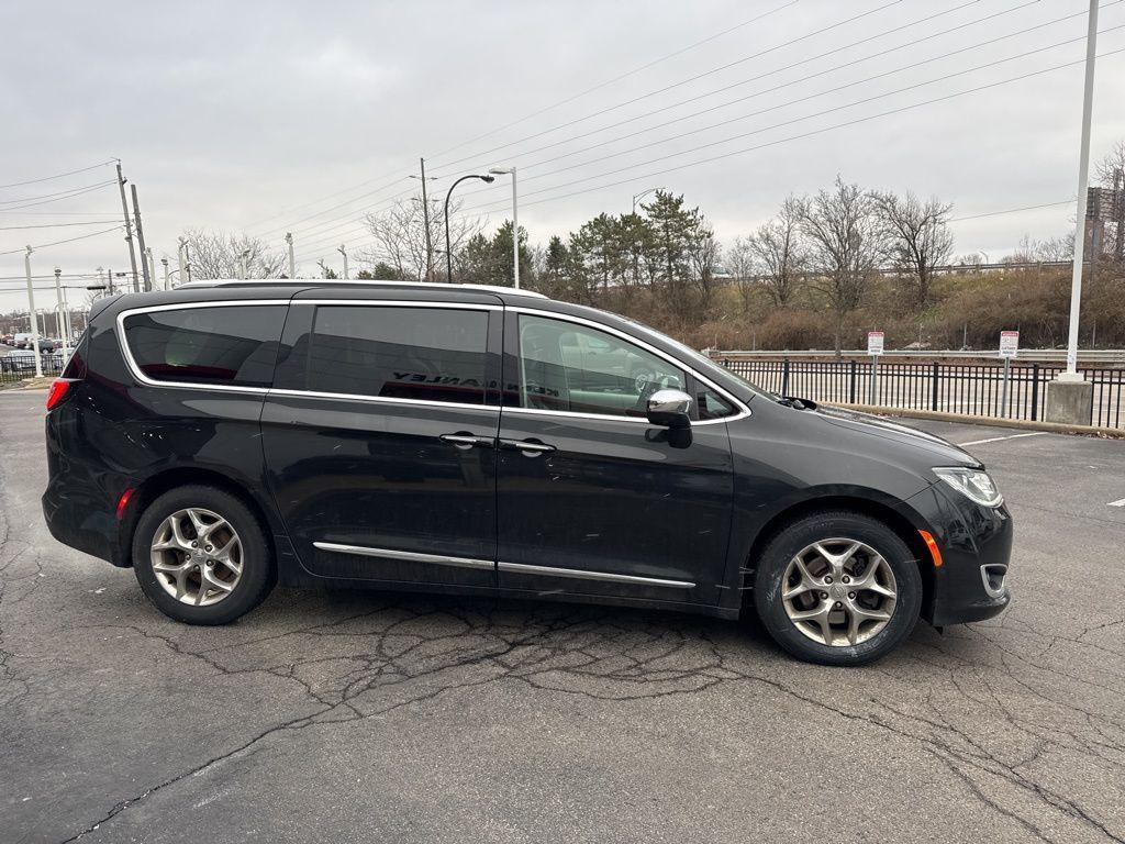 used 2020 Chrysler Pacifica car, priced at $17,998
