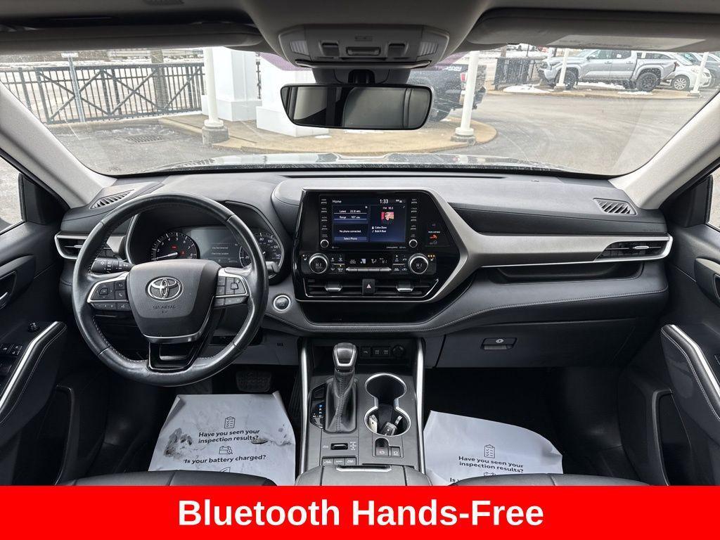 used 2020 Toyota Highlander car, priced at $26,980