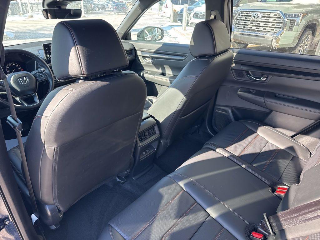 used 2025 Honda CR-V Hybrid car, priced at $34,993