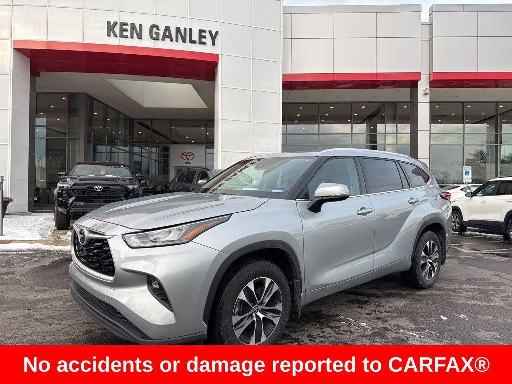 used 2020 Toyota Highlander car, priced at $26,510