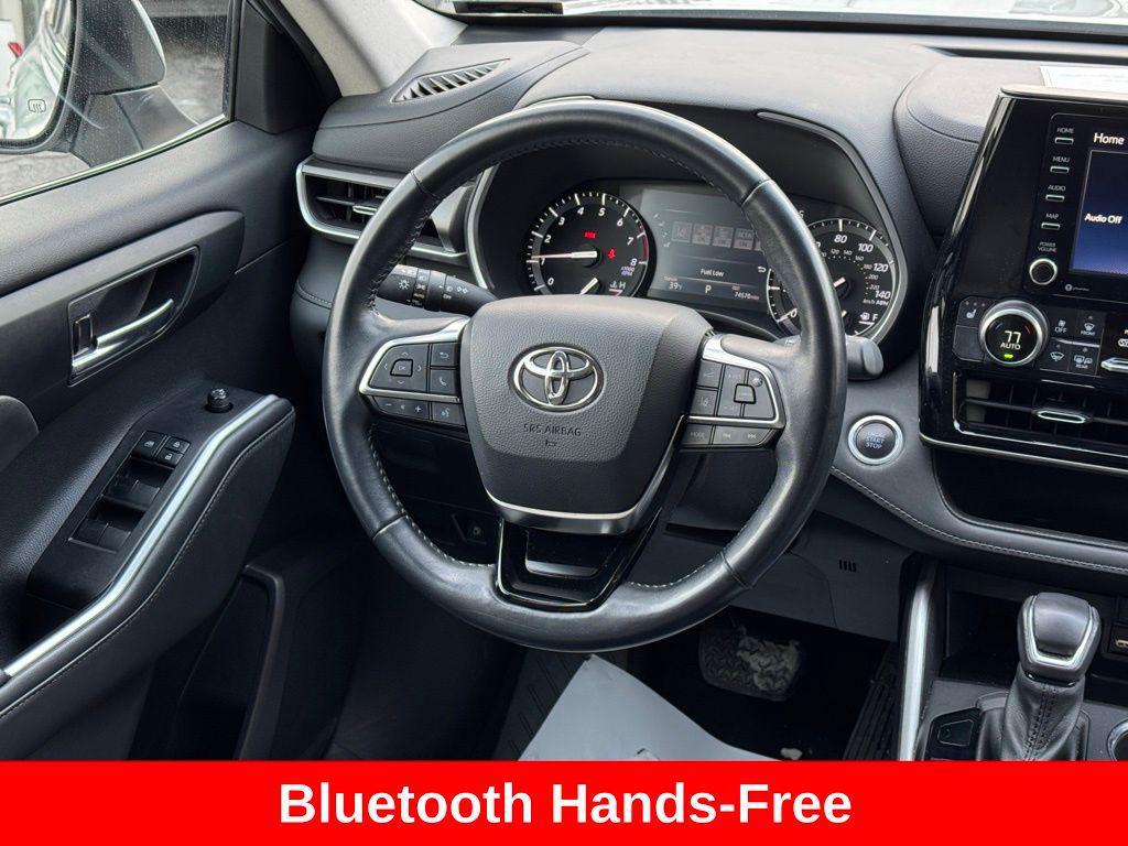 used 2020 Toyota Highlander car, priced at $26,510