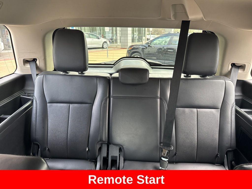 used 2024 Ford Expedition car, priced at $35,748