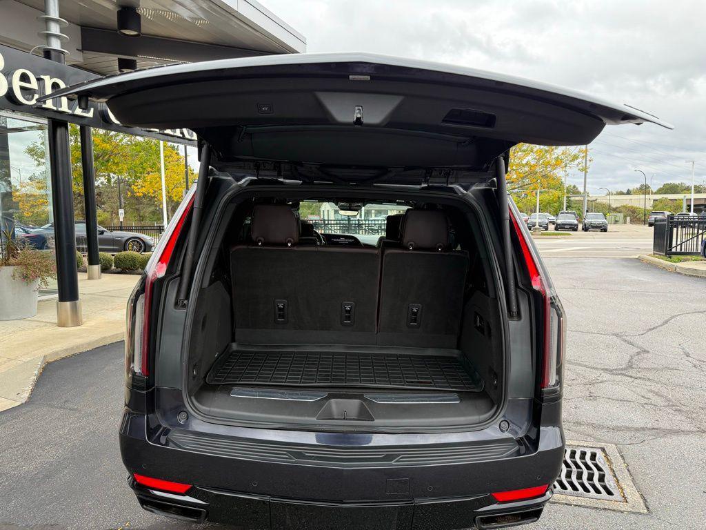 used 2023 Cadillac Escalade car, priced at $79,998