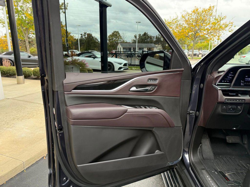 used 2023 Cadillac Escalade car, priced at $79,998