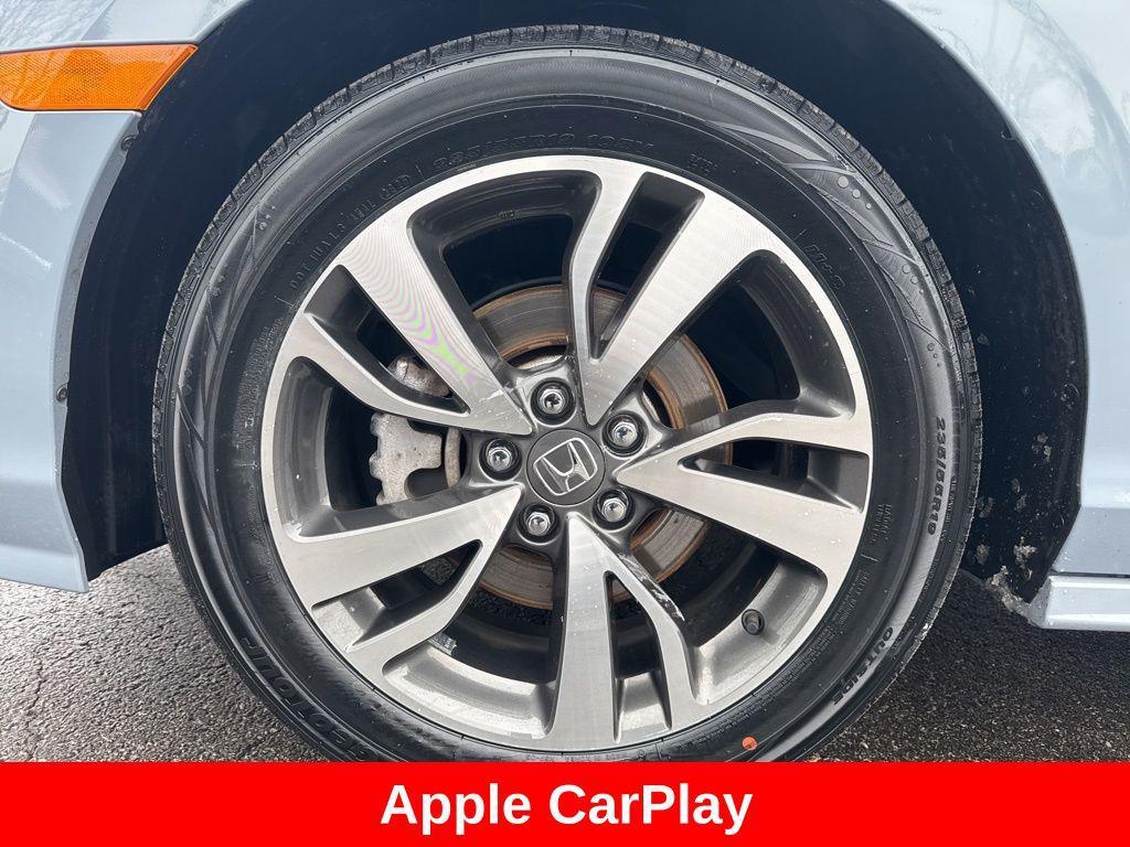 used 2024 Honda Odyssey car, priced at $34,998