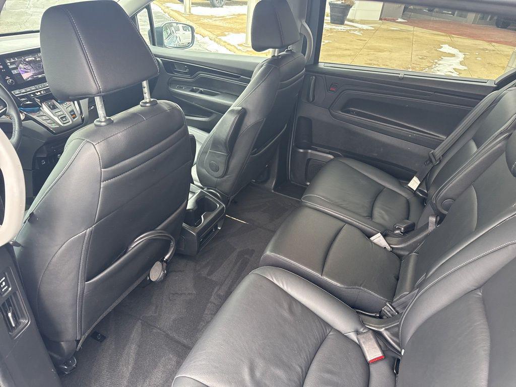 used 2024 Honda Odyssey car, priced at $34,998