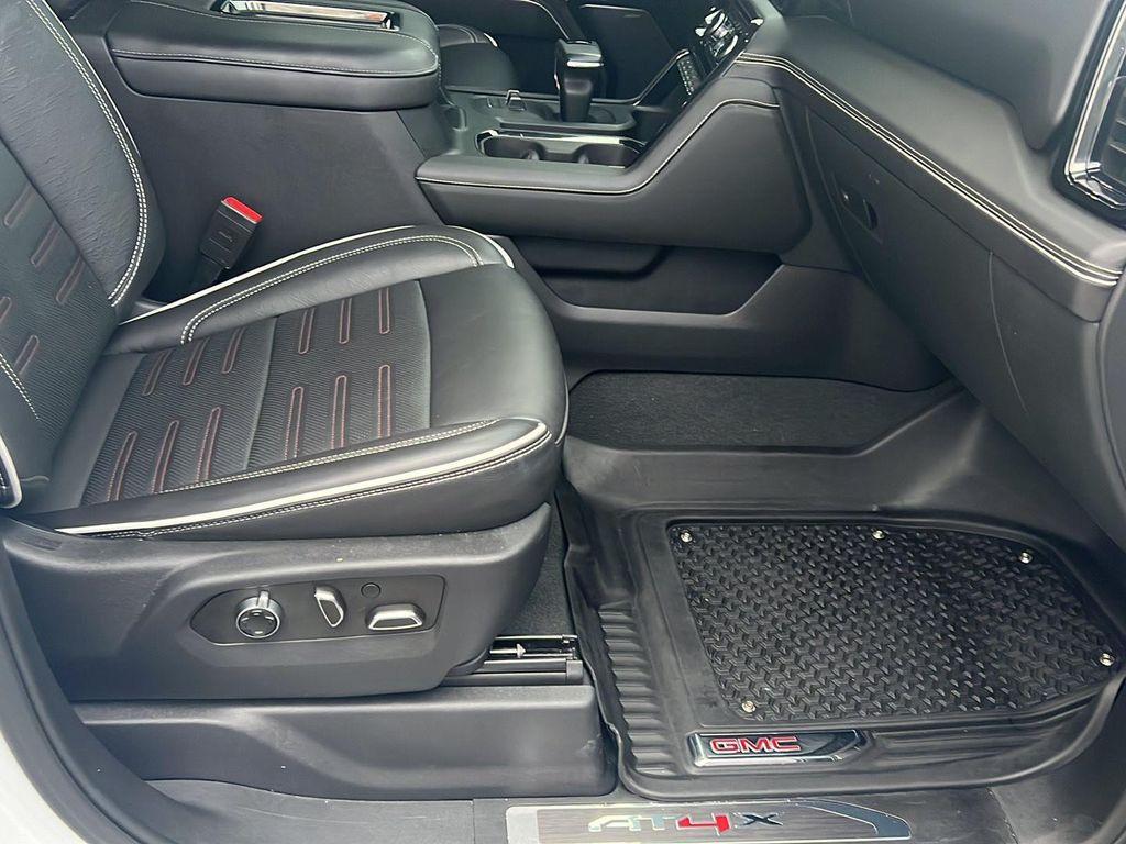 used 2022 GMC Sierra 1500 car, priced at $49,950