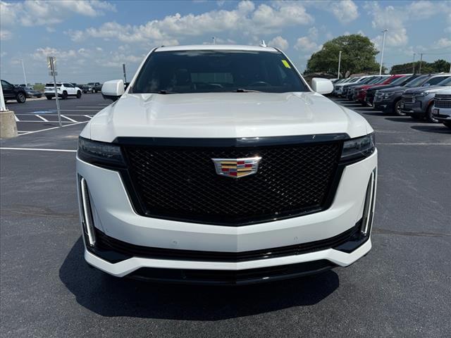 used 2022 Cadillac Escalade ESV car, priced at $68,790