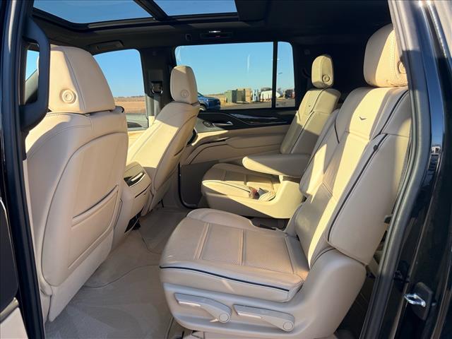 used 2024 Cadillac Escalade ESV car, priced at $79,990