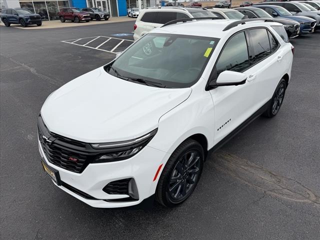 used 2024 Chevrolet Equinox car, priced at $31,990