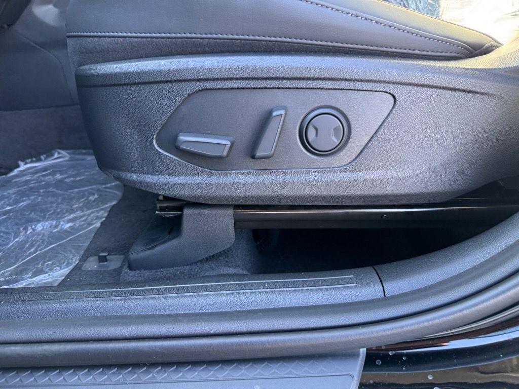 new 2026 Kia Sorento car, priced at $36,719