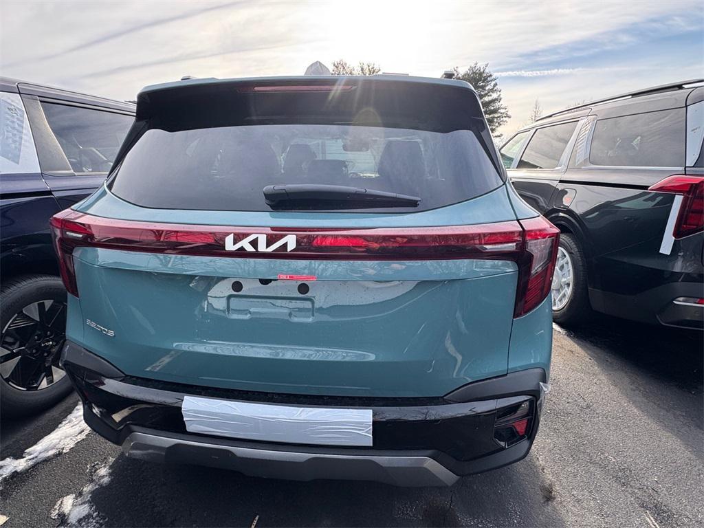 new 2026 Kia Seltos car, priced at $29,210