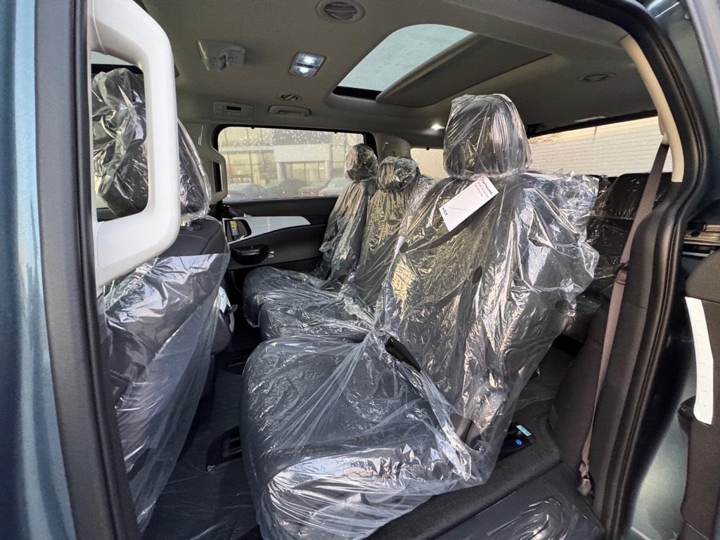 new 2026 Kia Carnival car, priced at $47,505