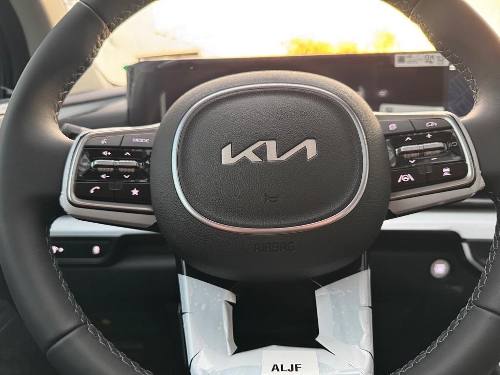 new 2026 Kia Carnival car, priced at $47,505