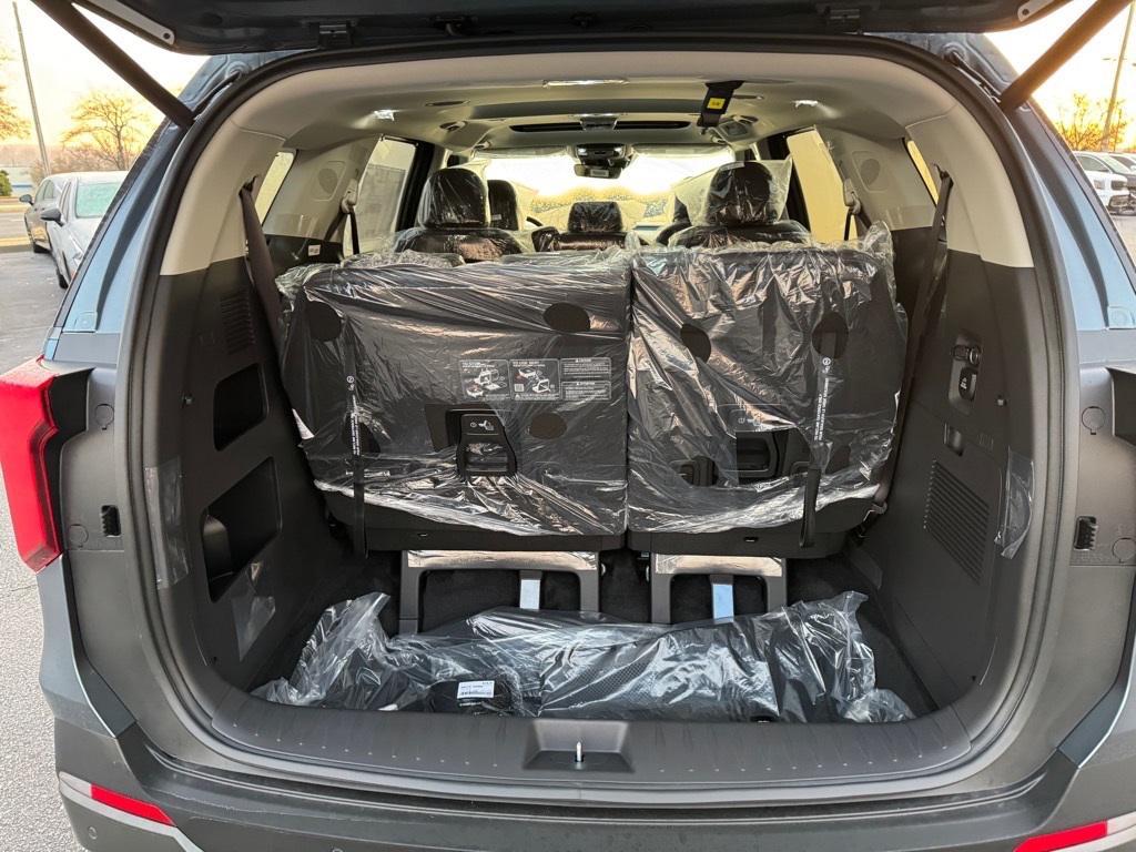 new 2026 Kia Carnival car, priced at $47,505