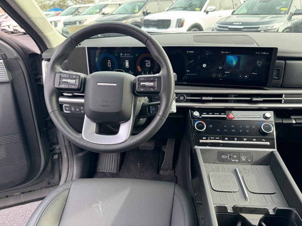 used 2025 Hyundai Santa Fe car, priced at $32,326
