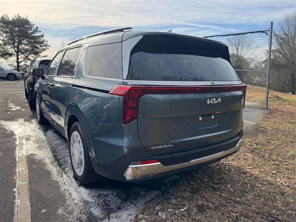 new 2026 Kia Carnival Hybrid car, priced at $50,885