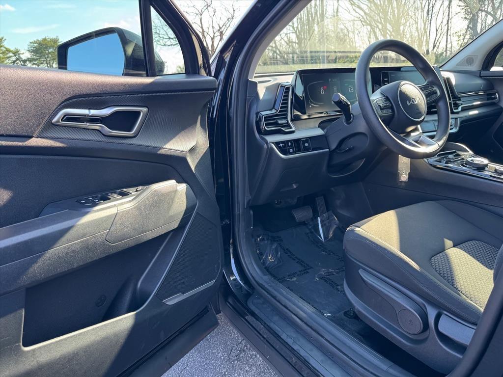used 2024 Kia Sportage Hybrid car, priced at $24,882