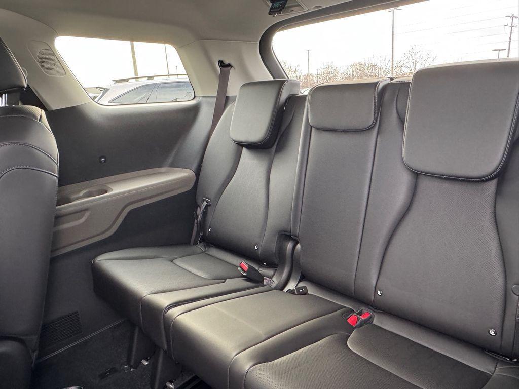 new 2026 Kia Carnival car, priced at $39,728