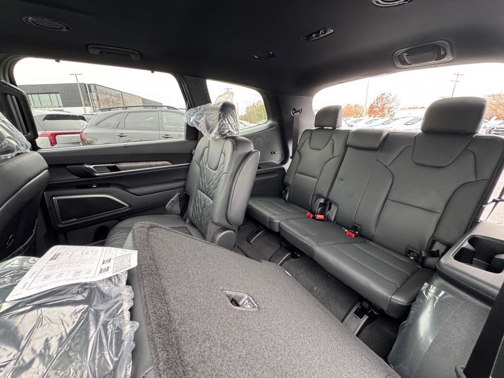 new 2025 Kia Telluride car, priced at $48,710