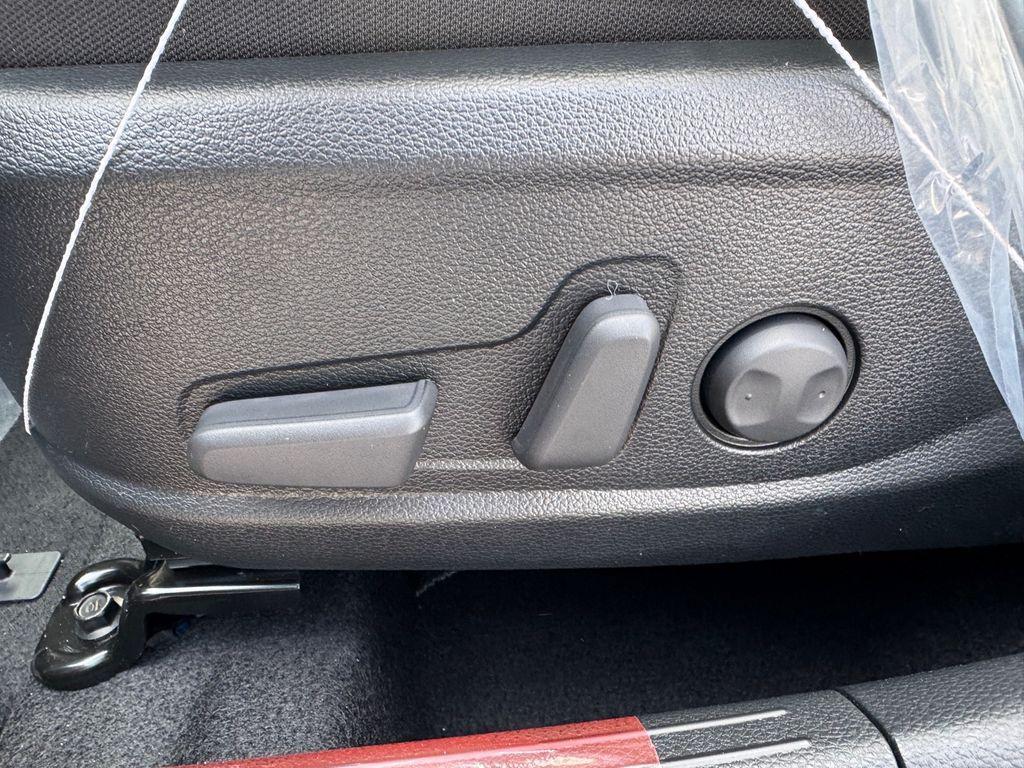 new 2026 Kia Seltos car, priced at $28,560