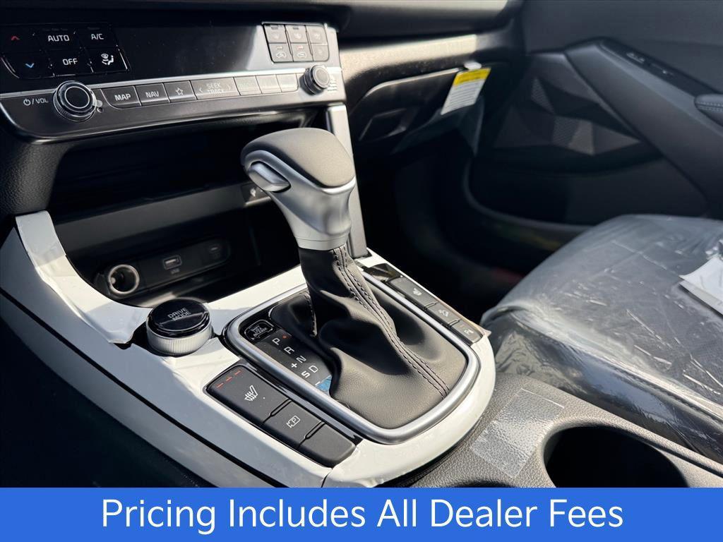 new 2026 Kia Seltos car, priced at $30,158